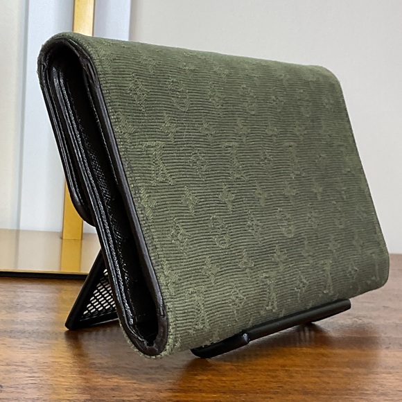 Louis Vuitton Denim Green Monogram Wallet - Picture 3 of 15